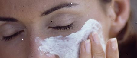 טיפולים לחות והגנה על העור